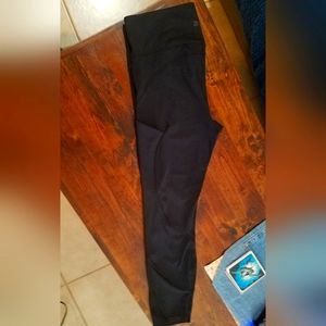 All In Motion Black 7/8 Leggings NWOT Size XL